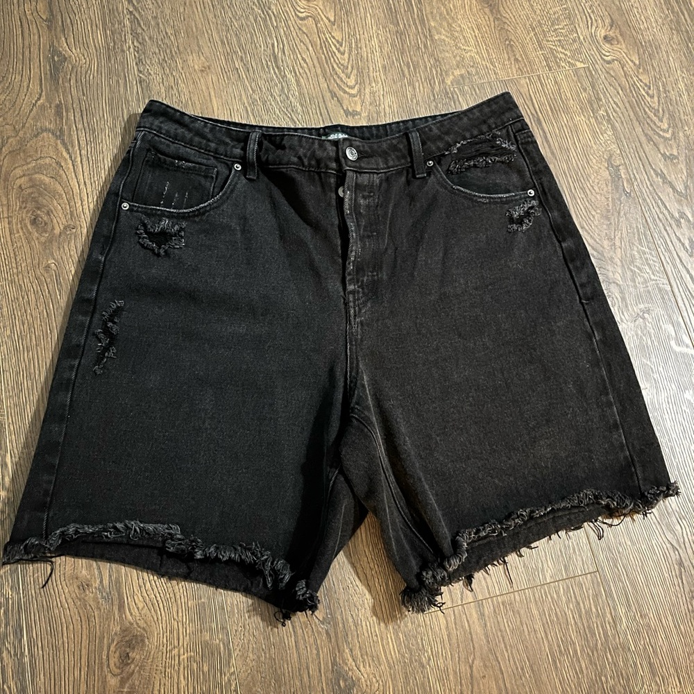 Women’s size 16 black denim shorts